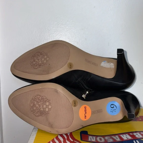 Vince Camuto Black Leather Heeled Ankle Boots size 6.5 - Picture 4 of 5